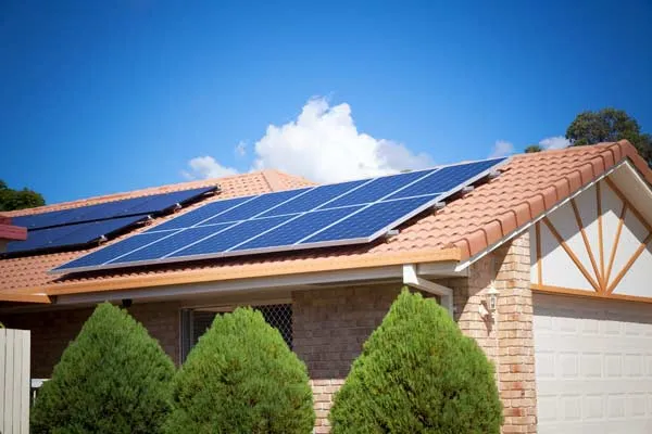 Étude énergétique d'une maison avant intervention d'installateur photovoltaïque chez un particulier, Calais, ECOPRODUC'SUN